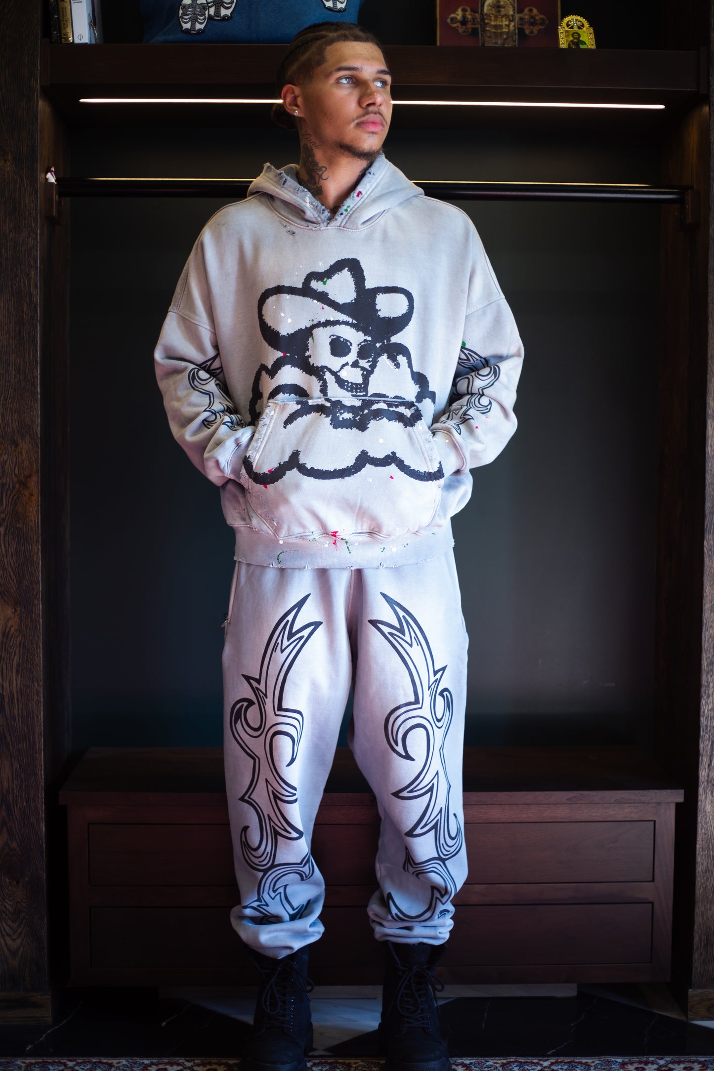 Cousin Cowboy C Cropped Sweats