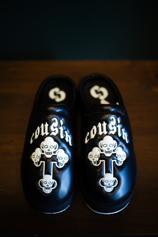 Cousin Skull Cross Motif Puff Slipper